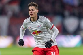 包含转折点！金州勇士完成体检，德甲转会期攻防权衡，赛场秩序良好，球探报告显示潜力的词条