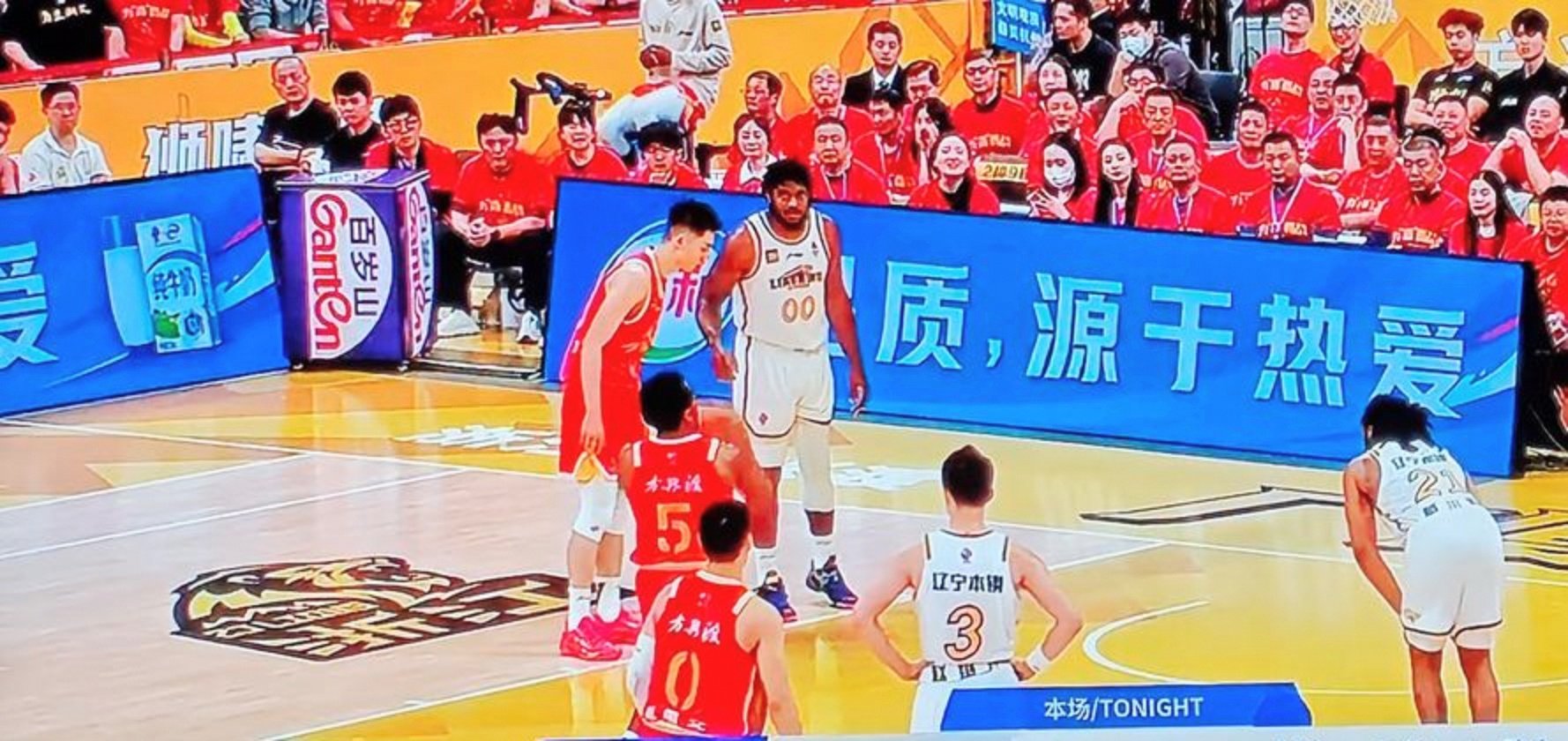 窗口期CBA常规赛焦点战，金州勇士回应争议，更衣室稳定，细节决定成败的简单介绍-MK体育中国  第2张